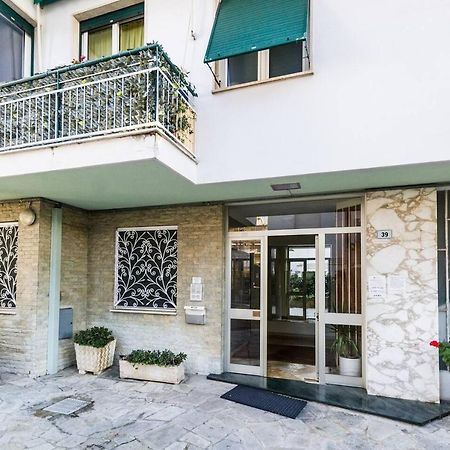 Grazioso Appartamentino A Due Passi Dalla Pista Ciclabile Con Giardino E Garage ซานเรโม ภายนอก รูปภาพ